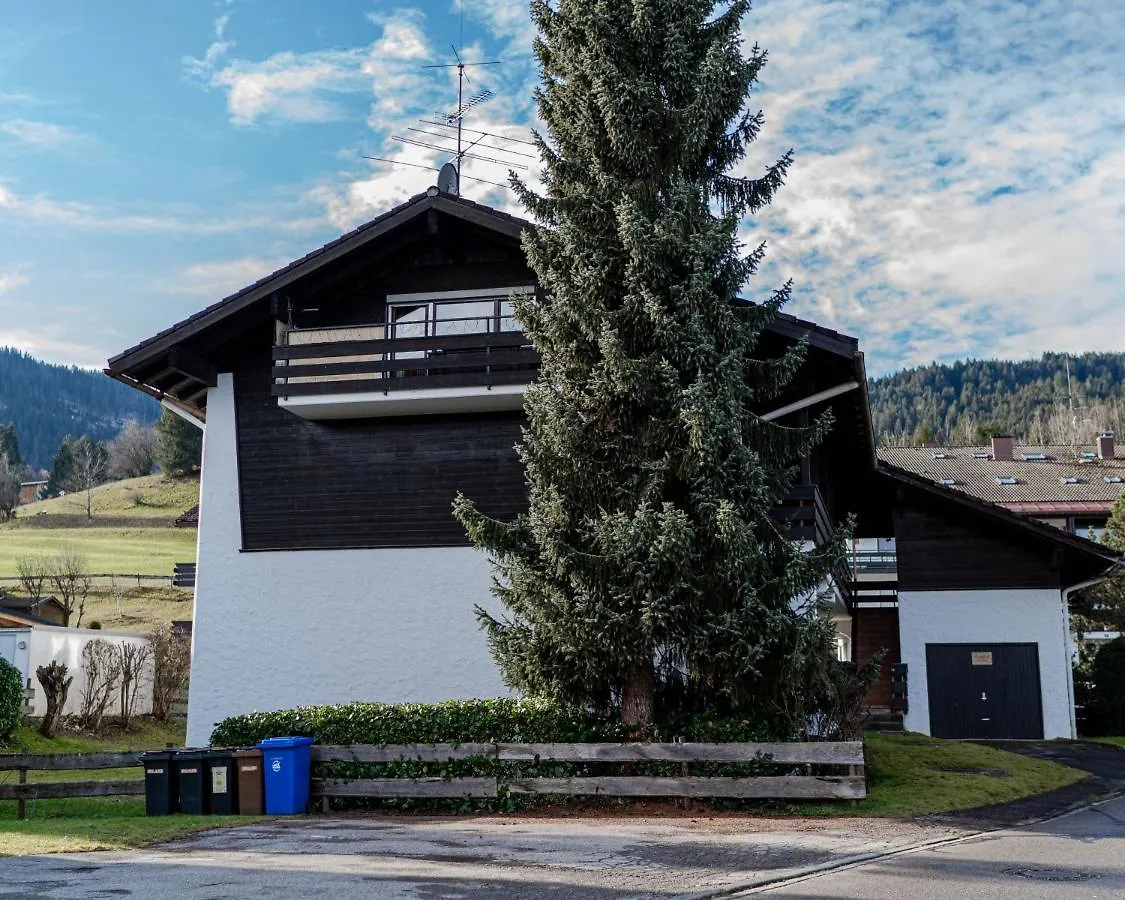 Chalet Berggluck I Netflix I Garage Apartment Obermaiselstein 0*,  Germany